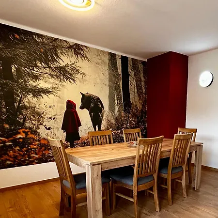 Unterm Stein - Rotkaeppchen - 3 Schlafzimmer