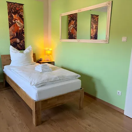 Unterm Stein - Rotkaeppchen - 3 Schlafzimmer Alheim