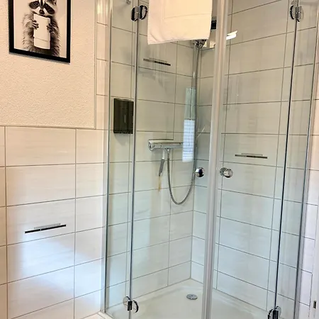 Appartement Unterm Stein - Rotkaeppchen - 3 Schlafzimmer Alheim